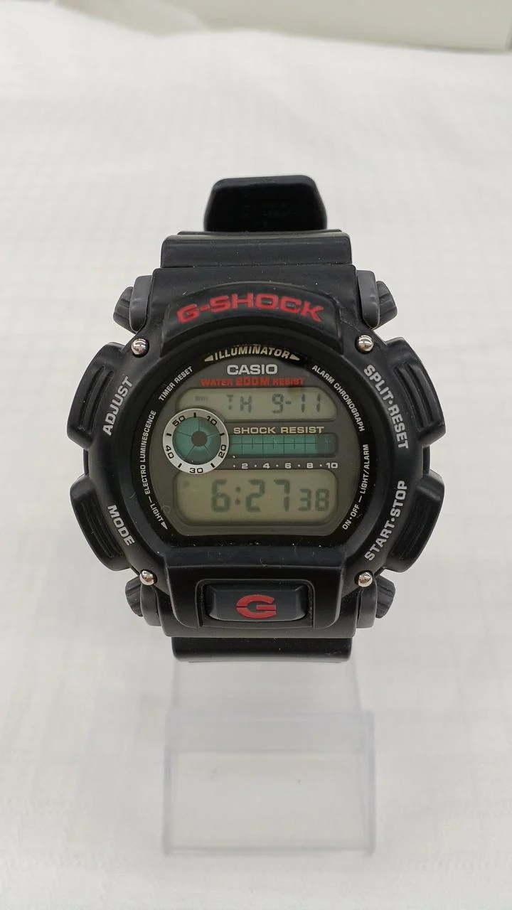 Montre CASIO DW-9052