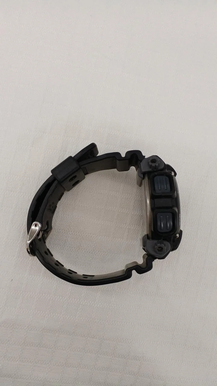 Montre CASIO DW-9052