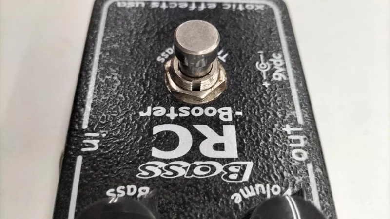 XOTIC Booster BASS RC BOOSTER