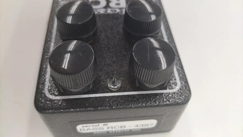 XOTIC Booster BASS RC BOOSTER