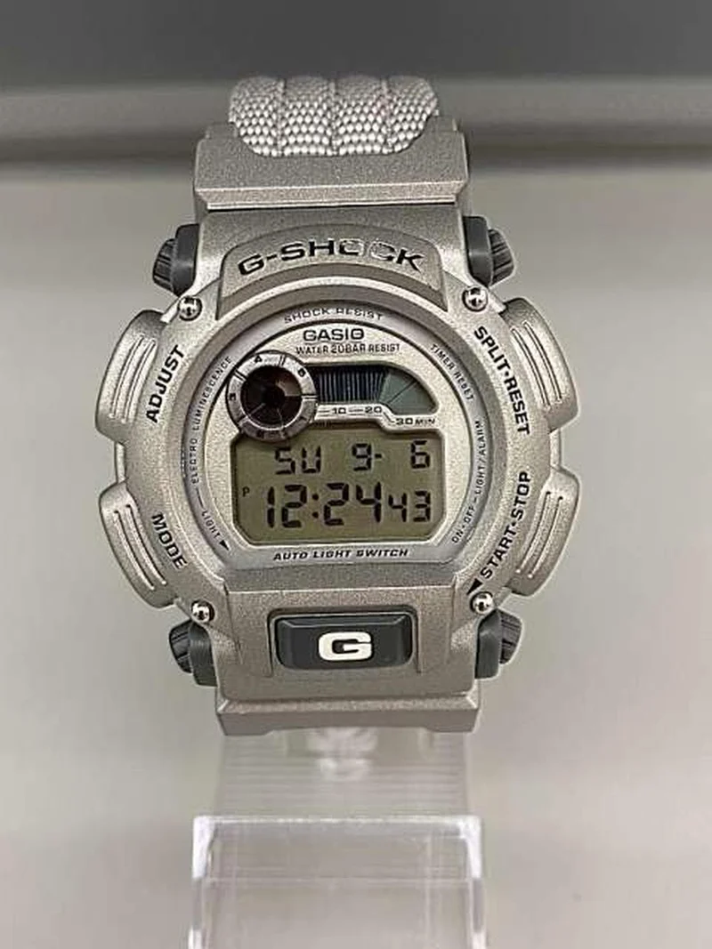 CASIO Triple Crown of Surfing Model DW-9000AS