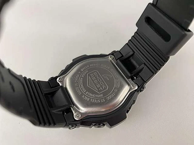 CASIO G-SHOCK Série Trésor Or G-7700G