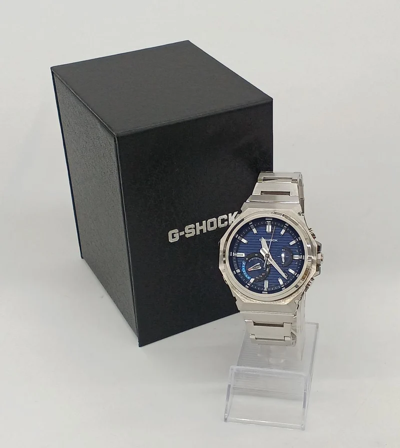 CASIO G-SHOCK GST-B1000