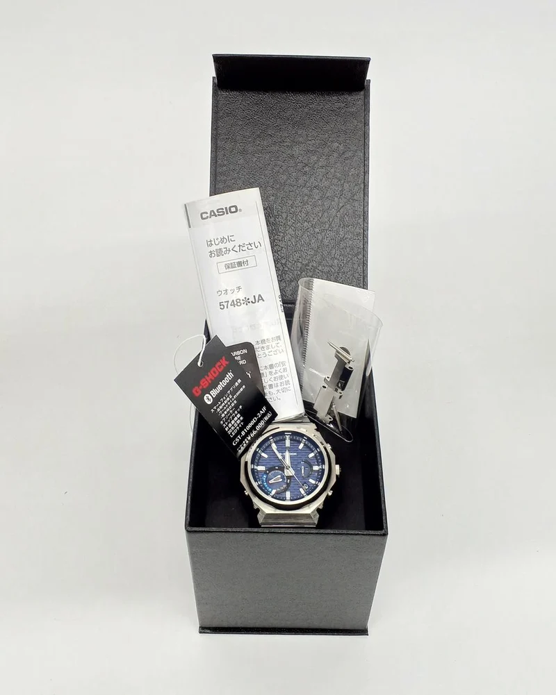 CASIO G-SHOCK GST-B1000