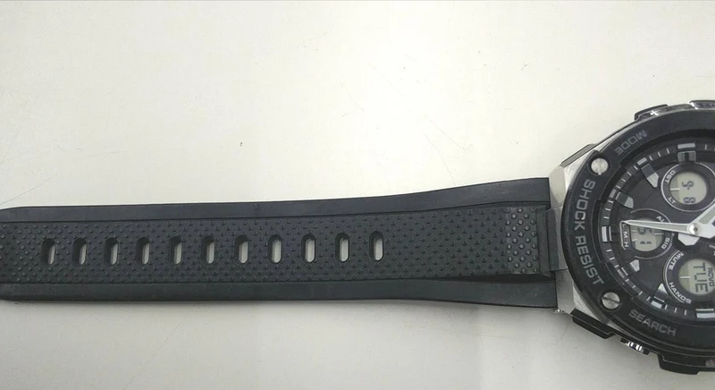 CASIO G-SHOCK GST-W300
