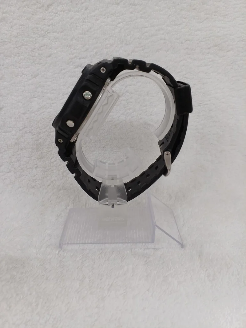 CASIO G-SHOCK DW-5600BB