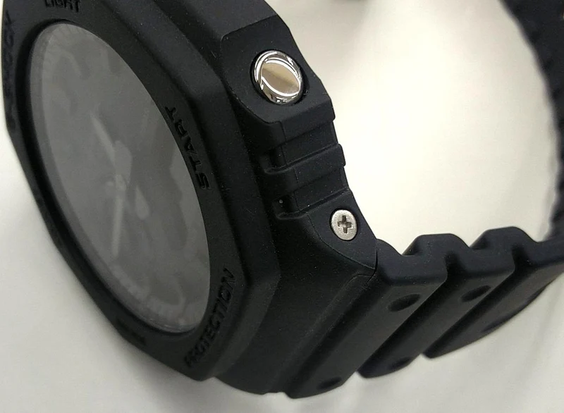 CASIO G-SHOCK GA-2100