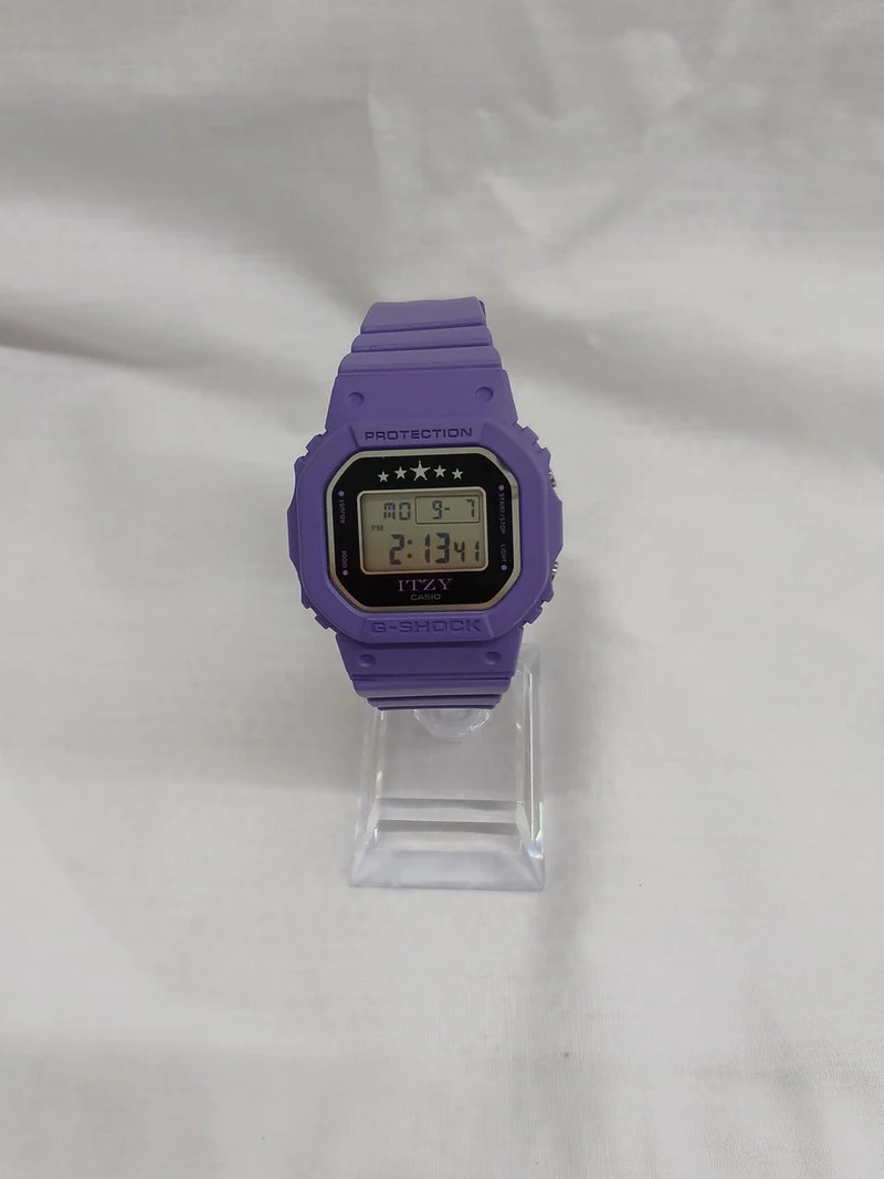 Modèle de collaboration CASIO G-SHOCK ITZY GMD-S5610IT-6JR