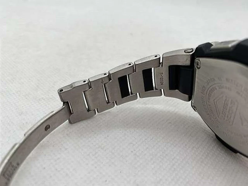 CASIO G-SHOCK Série « MT-G » MTG-1200