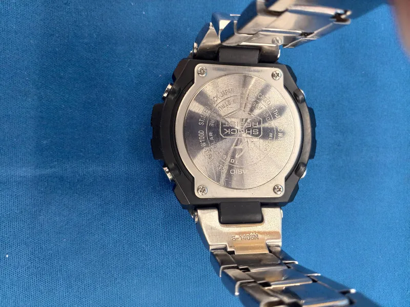 CASIO G-SHOCK GST-W100 GST-W100