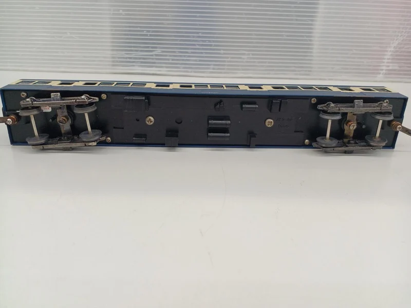KTM HO Gauge Saha 73 Yokosuka Line Color