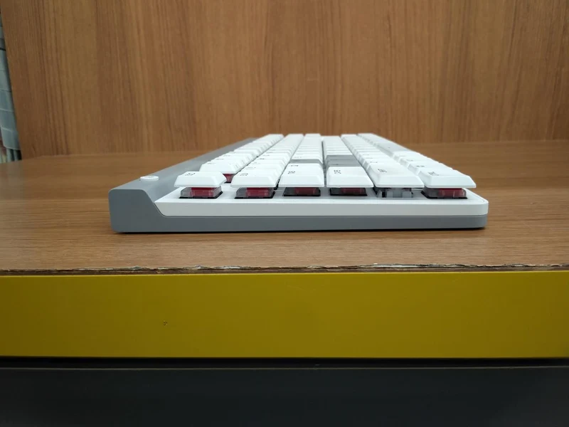 Clavier de jeu LOGICOOL G515-TKL-RTWH