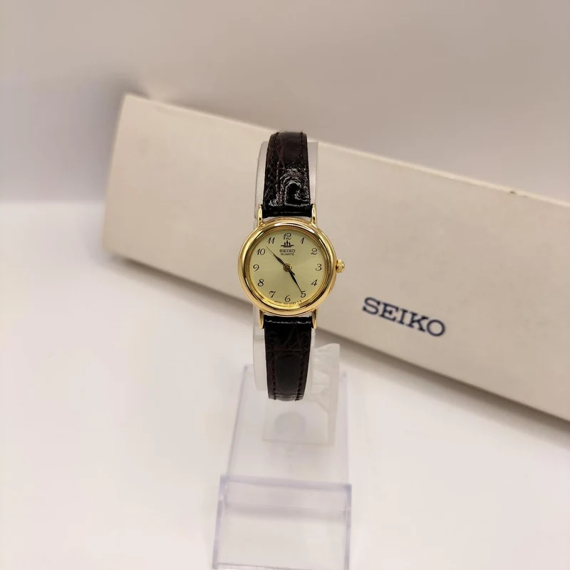 Montre-bracelet SEIKO GALAXY 1N01-0E20