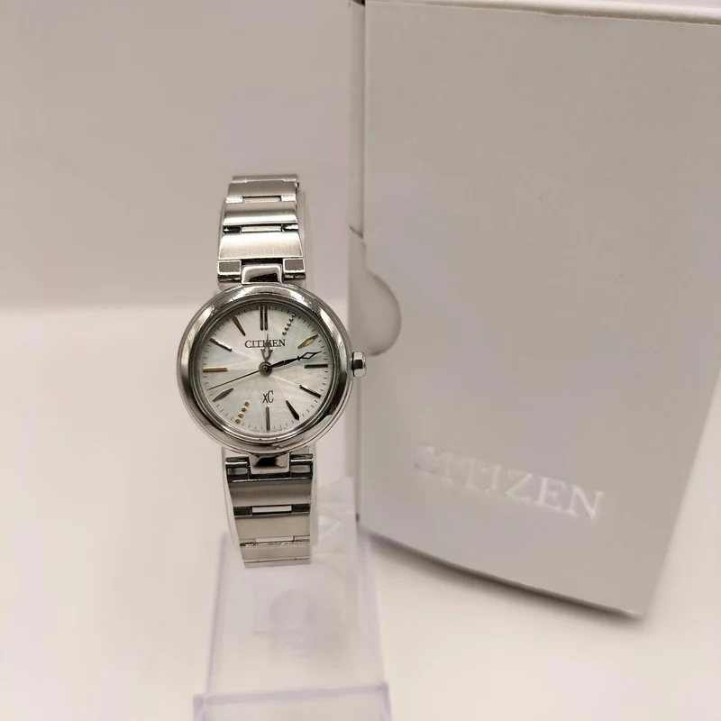 Montre-bracelet CITIZEN XC Solaire J730-T018301