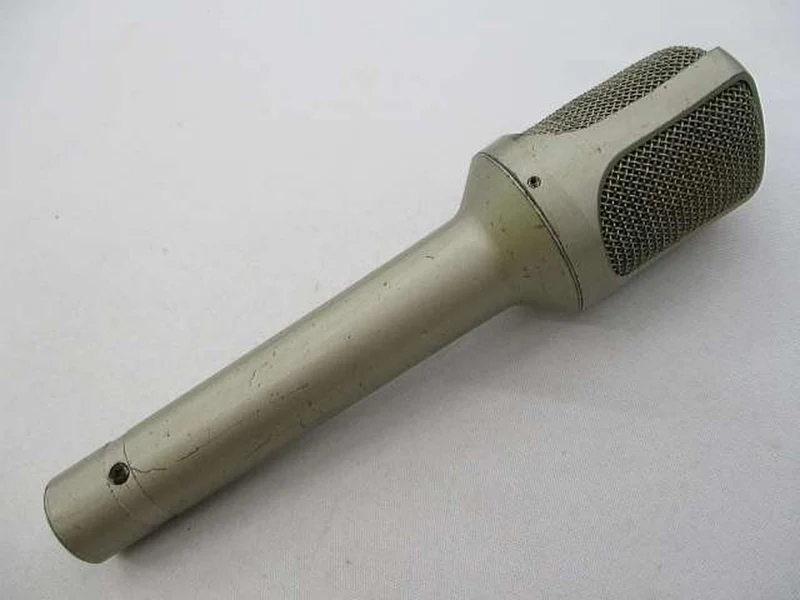 Microphone dynamique SONY F-560