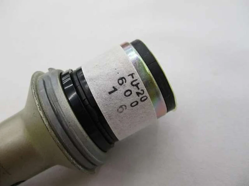 Microphone dynamique SONY F-560