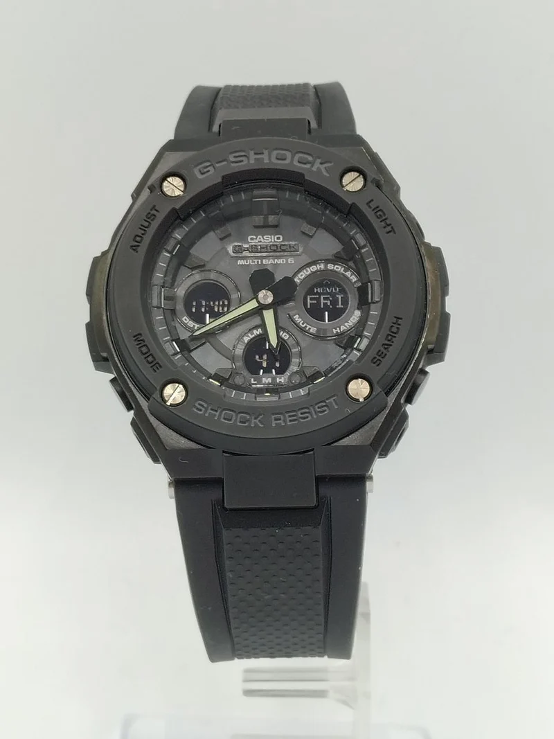 CASIO G-SHOCK GST-W300G