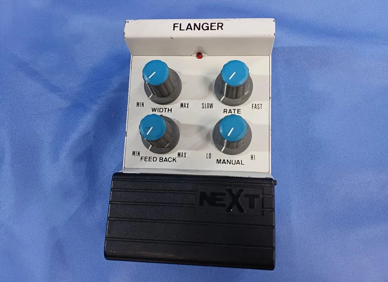 PROCHAIN ​​FLANGER