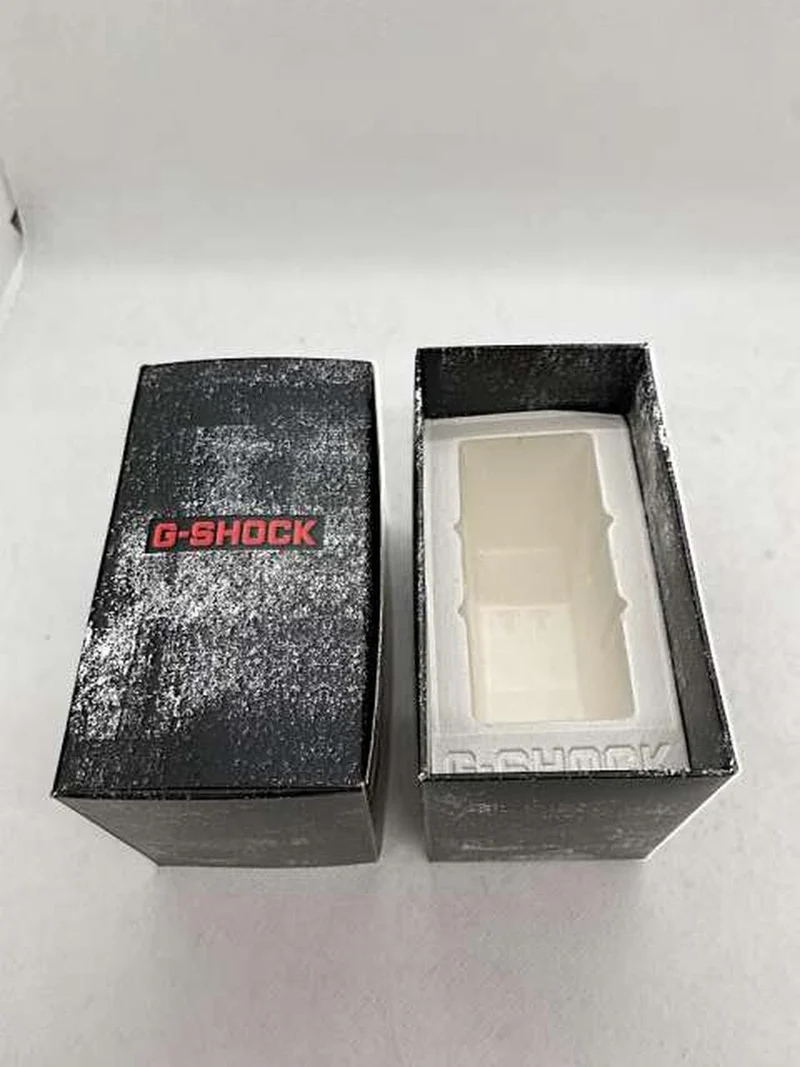 Montre CASIO G-SHOCK Digital série 5600 DW-5600RW