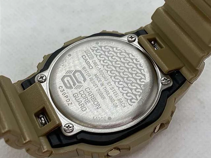 CASIO G-SHOCK Digital Série 5600 DWE-5600HG-1DR