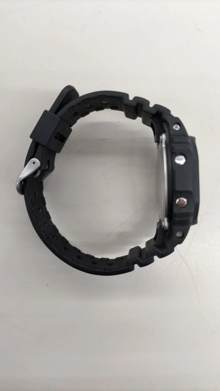 Montre-bracelet CASIO DW-5600UBB