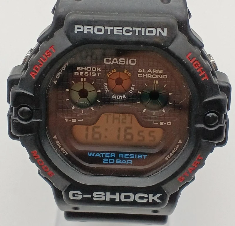 CASIO G-SHOCK DW-5900