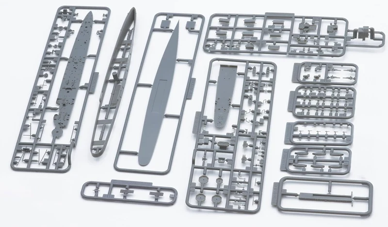 Fujimi 1/700 Special Series No. 102 Imperial Japanese Navy Light Cruiser Isuzu 1944