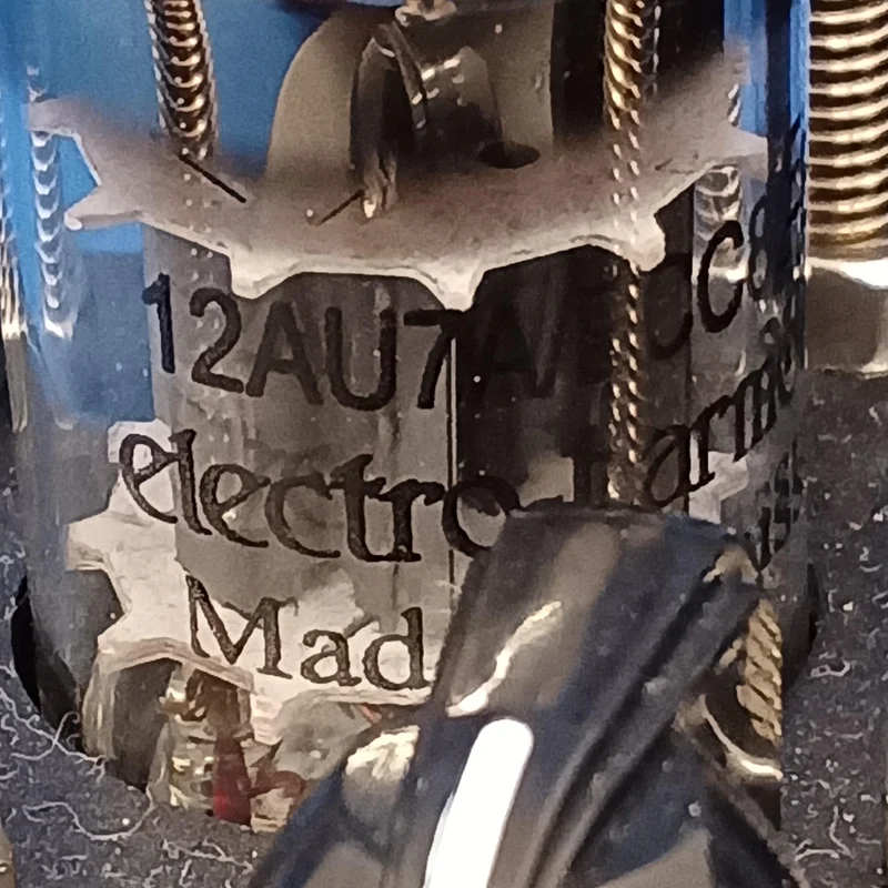 BEYOND Preamplifier BASS WIRED 2S