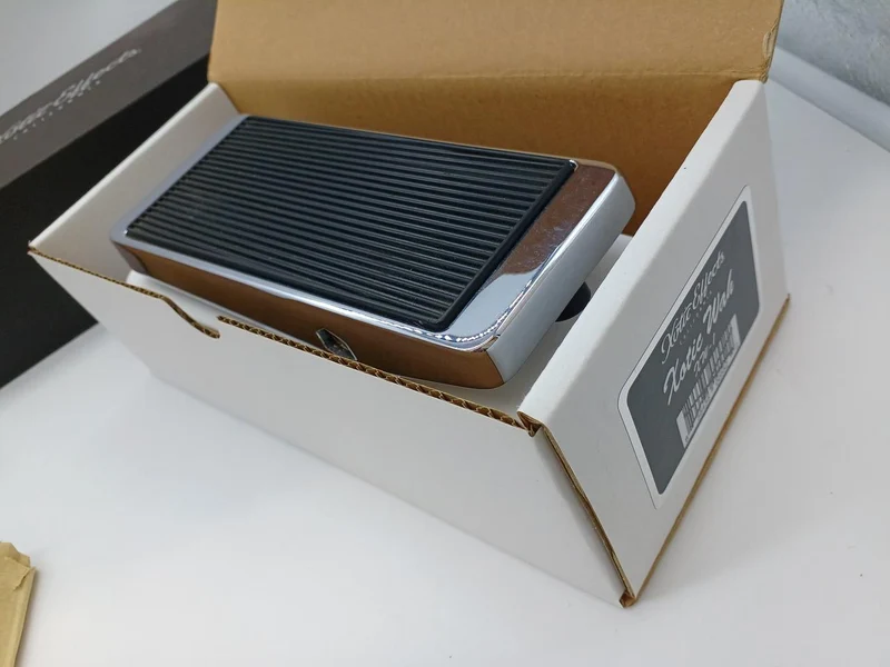 XOTIC Effects pedal XW-1