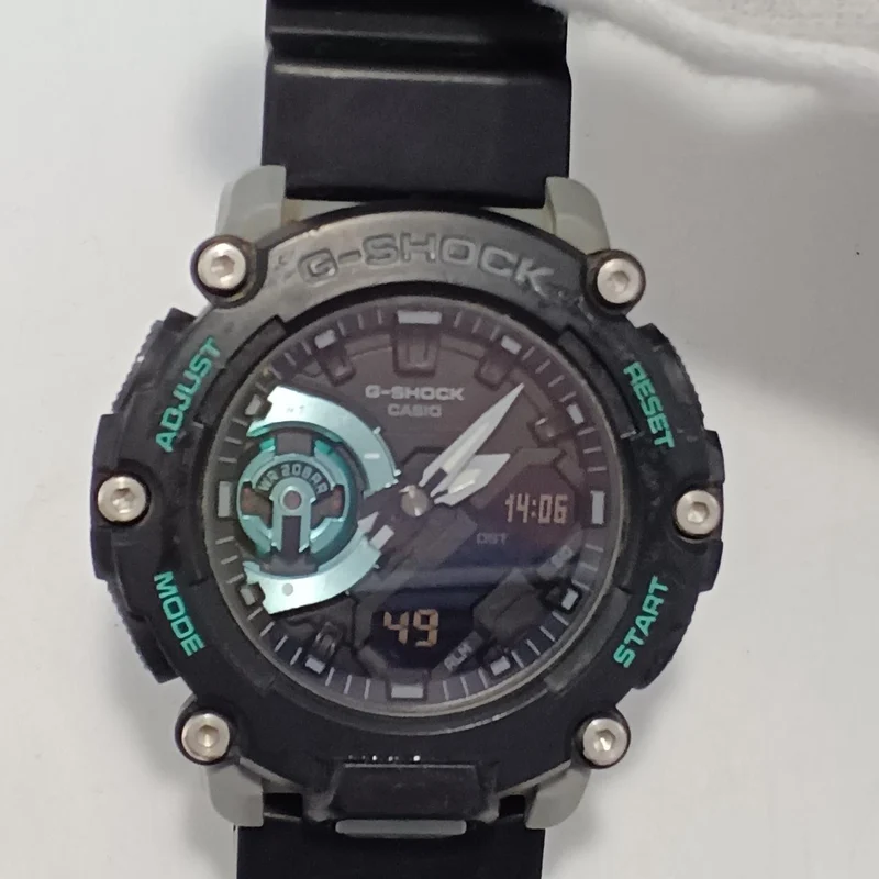 CASIO G-SHOCK GA-2200M