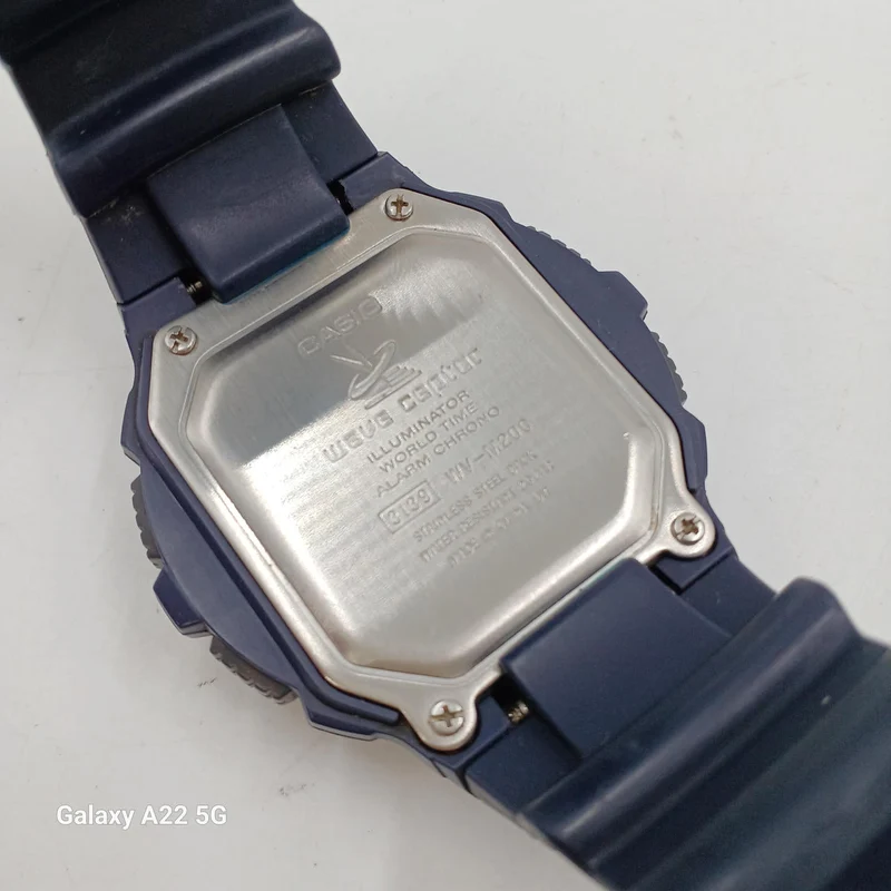 CASIO G-SHOCK WV-M200