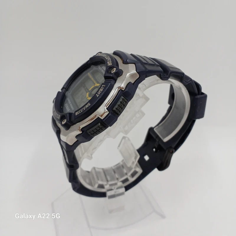CASIO G-SHOCK WV-M200
