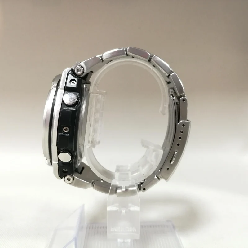 CASIO G-SHOCK GST-W110D Silver