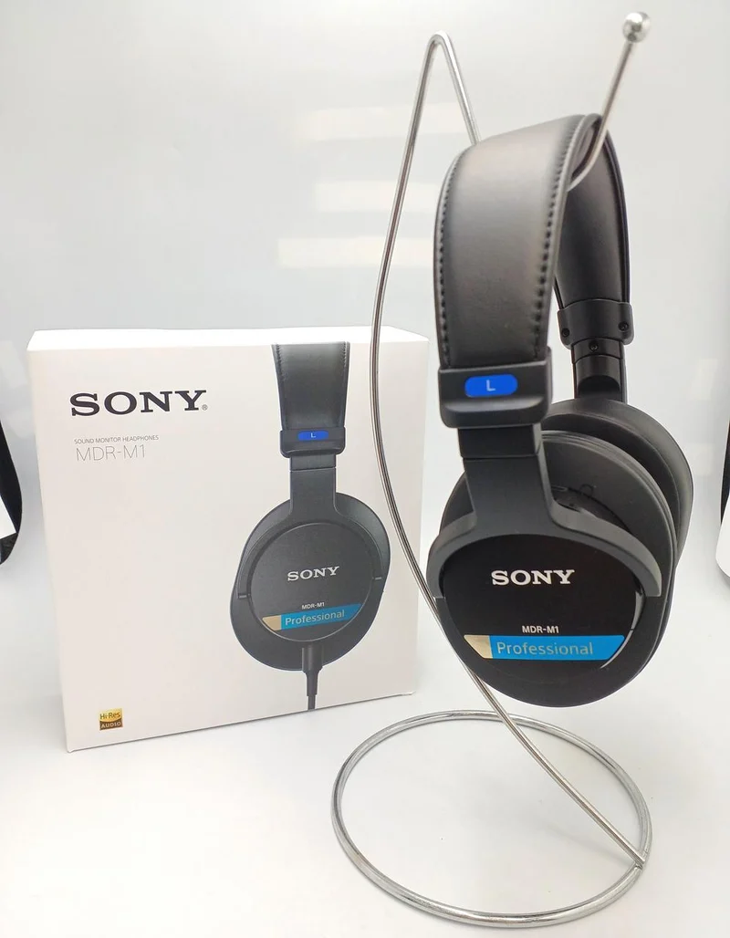 Casque de monitoring studio fermé SONY MDR-M1 Q