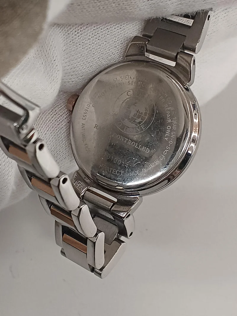 Radio solaire CITIZEN XC H058-T016553