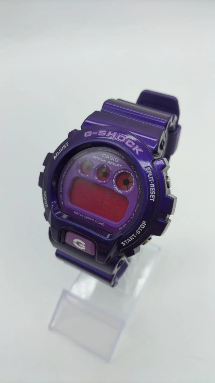 CASIO Digital Wristwatch DW-6900CC