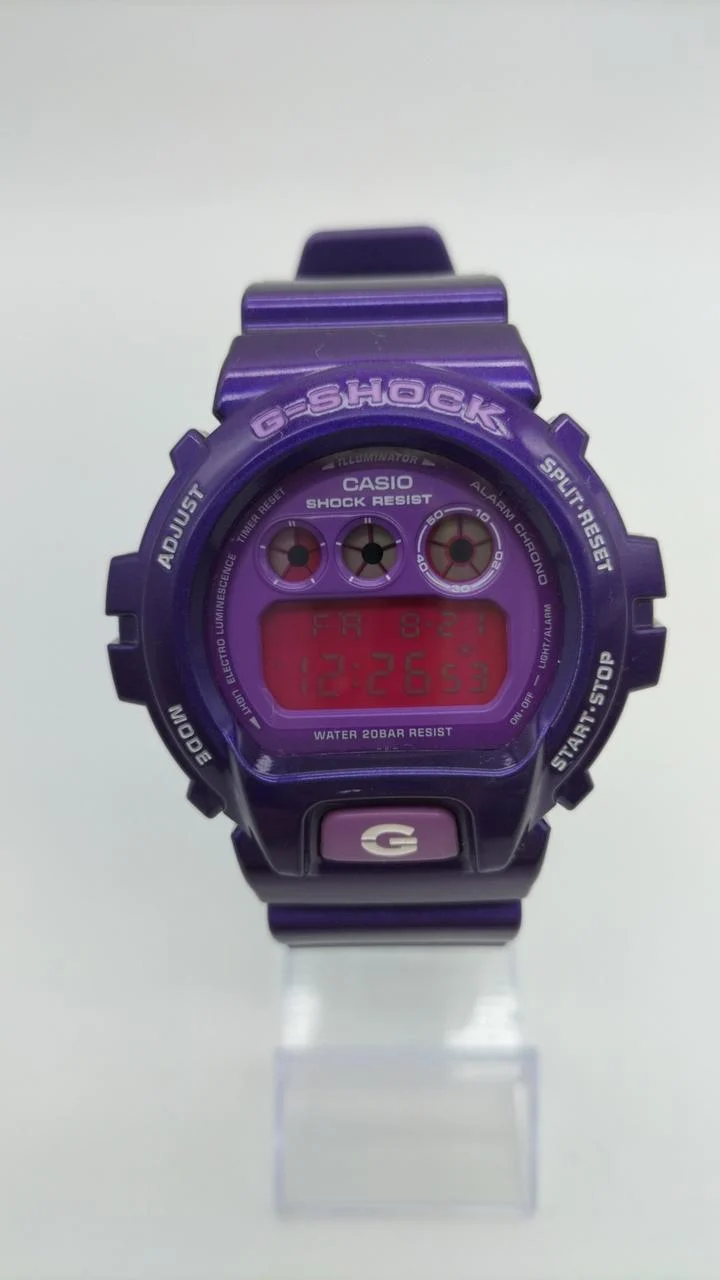 CASIO Digital Wristwatch DW-6900CC