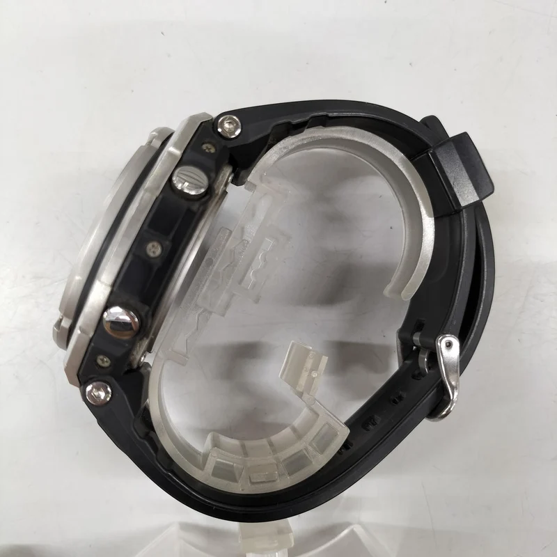 CASIO G-SHOCK GST-W110
