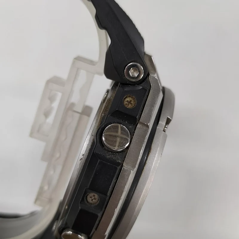 CASIO G-SHOCK GST-W110