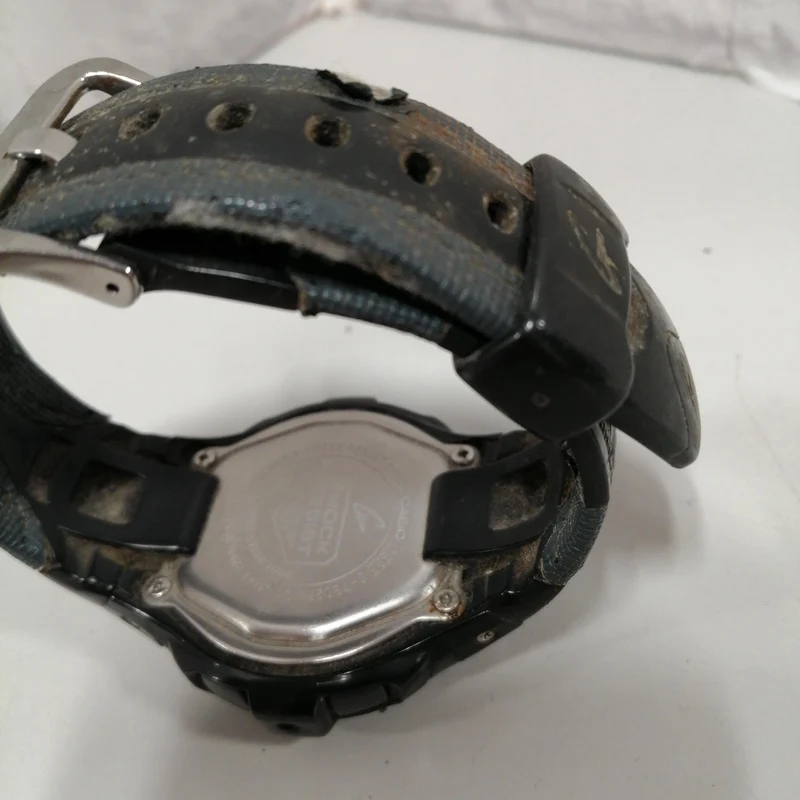 [À DÉCHETER] CASIO G-SHOCK g-7302rl