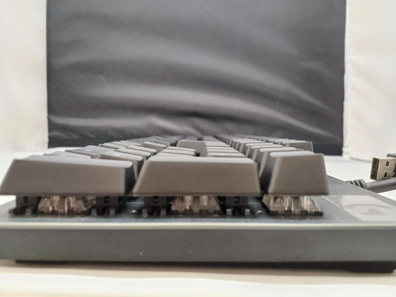 Clavier de jeu LOGICOOL G512CARBON
