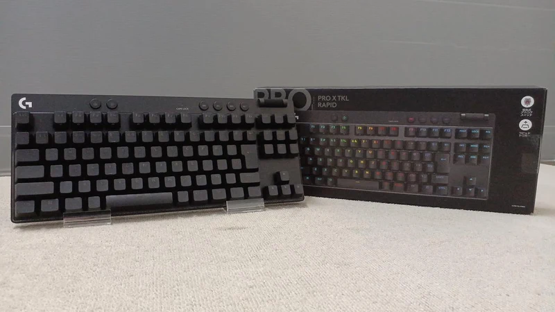Clavier de jeu LOGICOOL YU0090