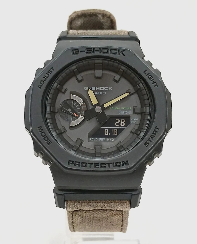 CASIO G-SHOCK GA-B2100