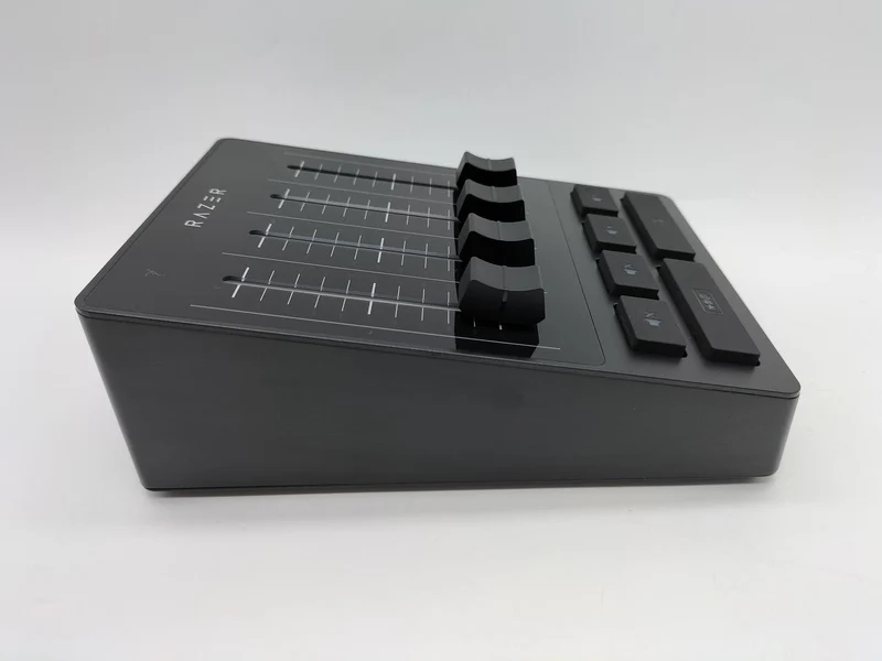 Table de mixage audio RAZER RZ19-0386