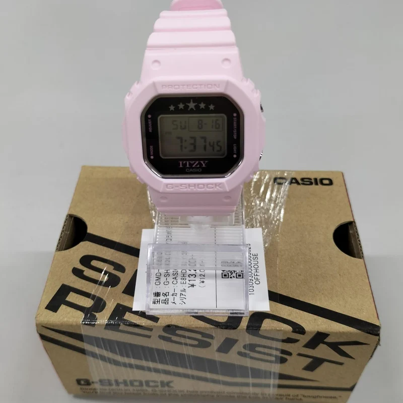 Modèle de collaboration CASIO G-SHOCK ITZY GMD-S5610IT