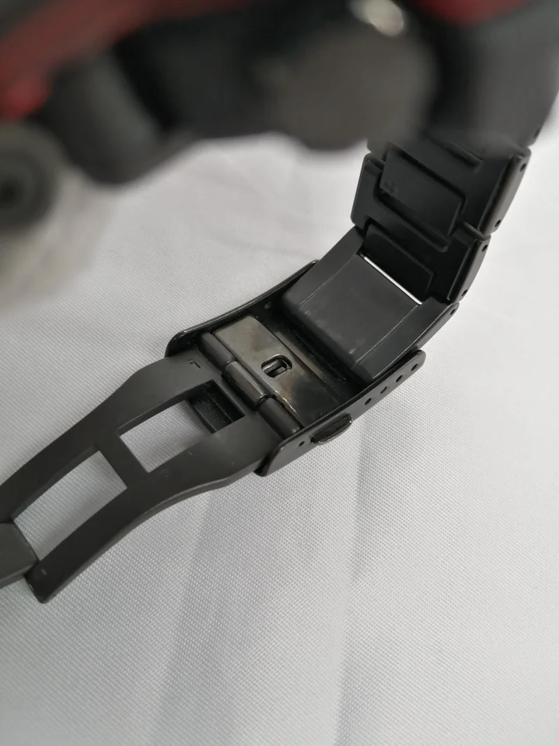 CASIO G-SHOCK Radio-Controlled Solar Watch MTG-B1000