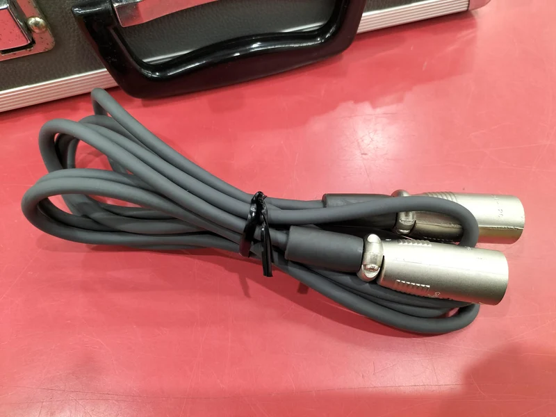 Microphone à condensateur SONY C-38B