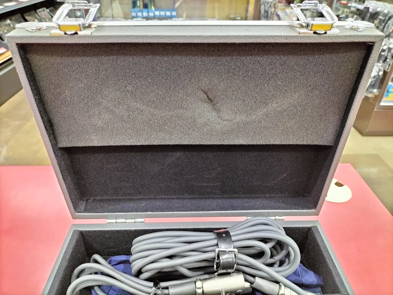 Microphone à condensateur SONY C-38B