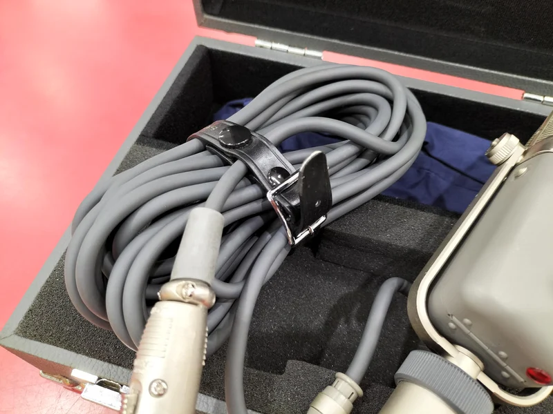 Microphone à condensateur SONY C-38B