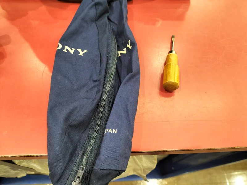 Microphone à condensateur SONY C-38B